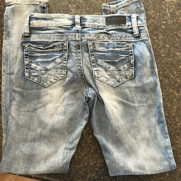Day trip Lynx skinny jeans 25R from Buckle - Picture 2 of 12
